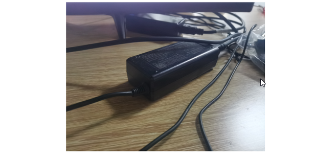 显示屏不显示主机充电池不亮