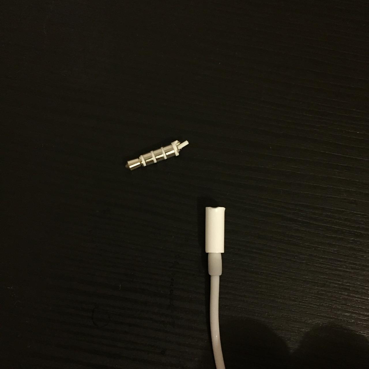 主机前置耳机松动